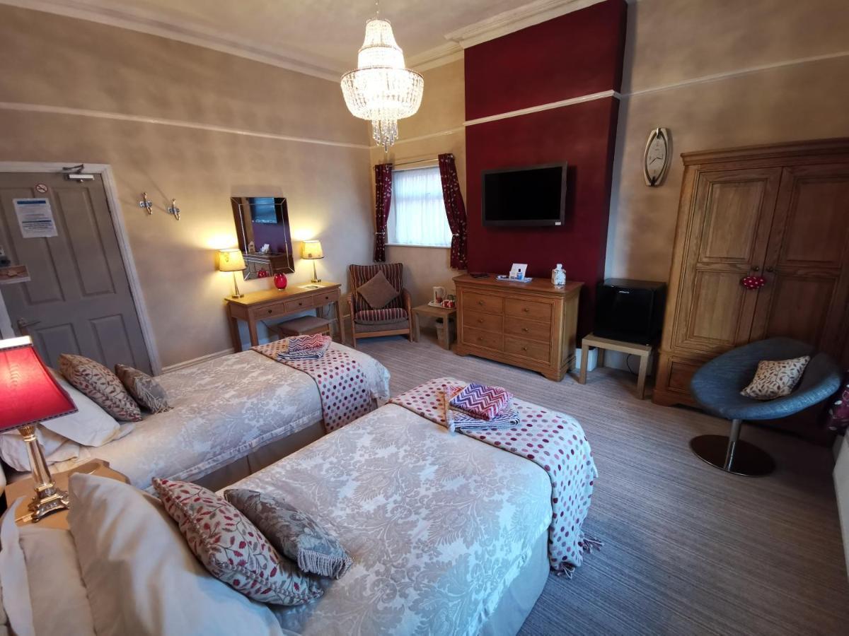 Bed and Breakfast Vale House Southport Esterno foto
